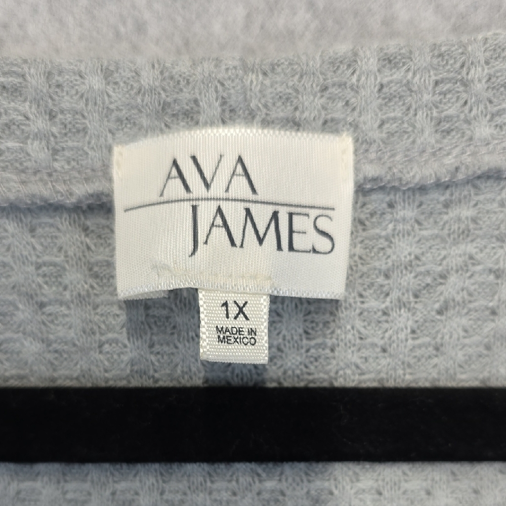 Ava James Grey Waffle Knit Button Front Tie Hem Top – - Picture 5 of 11